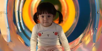 Kocak! Tak Ingin Ganggu Gading - Gisel, Gempi Mandi di Ember