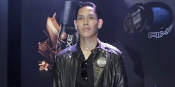 Koleksi Sneakers Branded, Ganindra Bimo Mengaku Ogah Pakai Barang KW