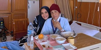 Kondisi Terkini Waty Siregar Ibunda Elma Theana yang Tengah Mengidap Kanker, Rasakan Sakit 24 Jam Penuh - Tak Bisa Jalani Kemoterapi