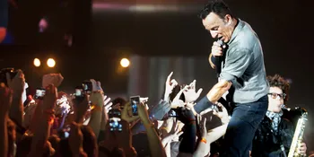 Konser Di Cleveland Inspirasi Bruce Springsteen Di Album Barunya