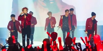 Konser di Jakarta, iKON Dapat Kue Ultah Dari iKONIC