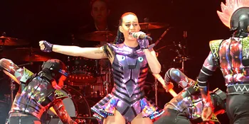 Konser Katy Perry Indonesia; Enerjik, Asyik, &#38; Futuristik
