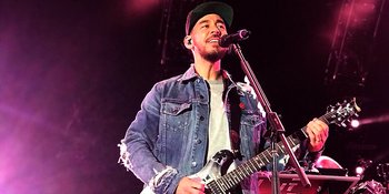 Konser Tribute 3 Jam, Mike Shinoda 'Linkin Park': Buat Chester Bennington Bangga