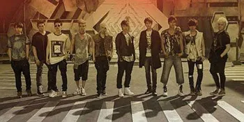 Korea Dilanda Topan Bolaven, Super Junior Tunda Penerbangan