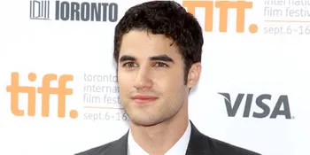 Kotak Tisu Bekas 'GLEE' Laku Seharga 144 Juta Rupiah