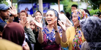 Kris Dayanti Punya Cara Pulang Kampung dengan Elegan