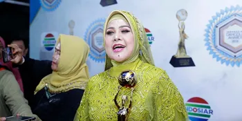 Kronologi Elvy Sukaesih Positif Covid-19, Jarang Keluar Rumah dan Sempat Diminta Masuk ICU