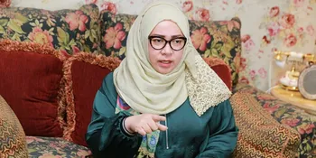 Kunjungi Pengungsian Warga Palestina, Melly Goeslaw Berbagi Cerita Menyentuh