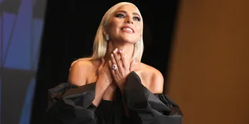 Lady Gaga Pakai Kalung Berlian Seharga Rp 420 Miliar ke Oscar 2019