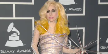 Lady Gaga Telanjang Bulat di Teaser Klip Terbarunya