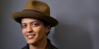 Lagu Bruno Mars Untuk Ibunya, Sangat Menyentuh