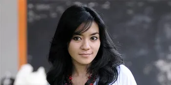 Lahiran Normal, Enno Lerian 'Keliyengan'