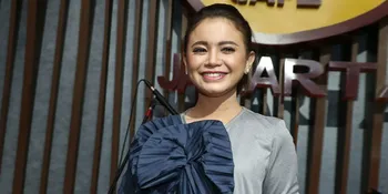 Lakukan Adegan Mesra, Rossa Puji Chicco Jericho