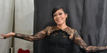 Lama Tak Pakai Kebaya, Kikan Merasa Perlu Diet