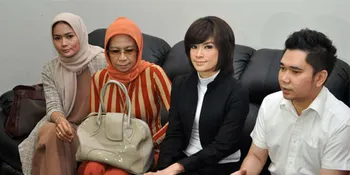 Lamanya Proses Perceraian Yulia Rachman Karena Demian?