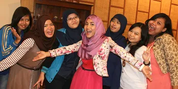 Lancar Nyetir-Lancar Rezeki, Fatin Shidqia Kuliah Bawa Mobil