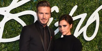 Langka! Victoria Tertangkap Peluk Mesra David Beckham di Depan Umum