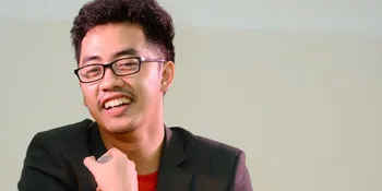 Layaria dan Obsesi Dennis Adishwara di Belakang Layar