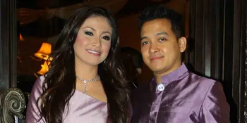 Lebaran, Dibanding Uang Virnie Ismail Pilih Bagikan Alat Salat