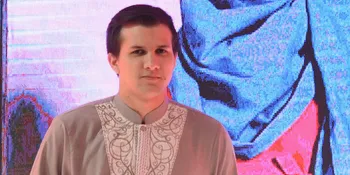 Lebaran Tanpa Ditemani Anak, Postingan Stuart Collin Buat Trenyuh