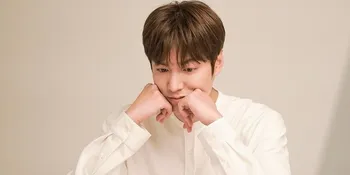 Lee Min Ho Pose Ganteng dengan Sweater, Komentar Raden Rauf Jadi Sorotan