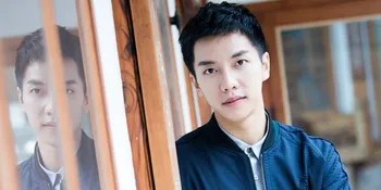 Lee Seung Gi Sedang di Jogja, Beli Jajan Cenil Lopis di Mbah Satinem