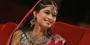 Lempar Pujian, Soumya Seth Sebut Ayu Ting Ting Perempuan Kuat