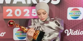 Lesti Kejora Menangis Saat Mengenang Almarhum Hamdan ATT dan Yunita Ababiel di Panggung IDA 2025