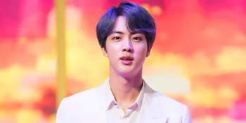 Lesung Pipi 'Tersembunyi' Jin BTS yang Mungkin Tak Kamu Sadari Sebelumnya