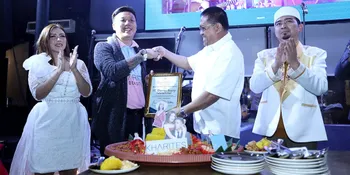 Lewat Bisnis Kecantikan, Rey Utami dan Pablo Benua Dapat Penghargaan Bergengsi dari Ikatan Notaris Indonesia