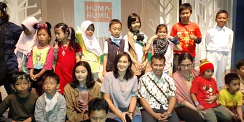 Lewat Pertunjukan Teater, Ine Febriyanti Ajak Anak-anak Cintai Lingkungan