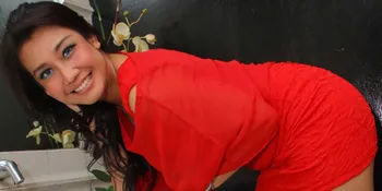 Lia Emilia: Dangdut Dilarang di Kampanye = Pembatasan Jenis Musik