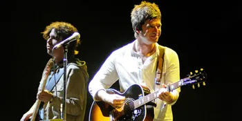 Liam Gallagher Bentuk Supergrup?