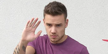 Liam Payne Sembunyi di Balik Badan Besar Pengawal, Ada Apa?