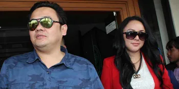 Liburan di Hong Kong, Farhat Abbas Pamer Kemesraan Dengan Regina