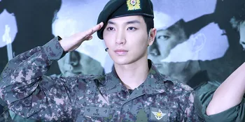 Liburan Natal, Leeteuk Mampir ke Studio Latihan Super Junior