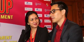Liburan Romantis Donna Agnesia &#38; Darius Sinathrya Ala 'TITANIC'
