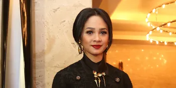 Lihat Perjuangan Ibu Rosidah, Andien & Suami Sampai Merinding