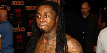 Lil Wayne Koma dan Hampir Mati? HOAX!