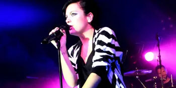 Lily Allen Anggap Rihanna Dan Adele Wanita Murahan