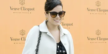 Lily Allen Sebarkan Video Topless