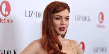 Lindsay Lohan Suka Tonton Filmnya Sendiri