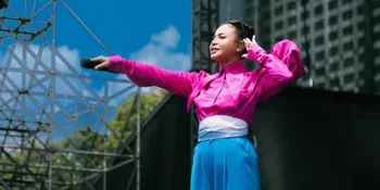 Lirik Lagu KAU - Rossa ft. Boy William, Lagu Tentang Kasmaran