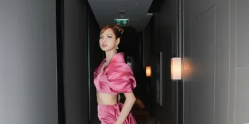 Lisa BLACKPINK Dikonfirmasi Main Film Layar Lebar Rom-Com Netflix, Debut Jadi Pemeran Utama