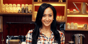Lita Kuning Berguru Pada Krisdayanti dan Yuni Shara