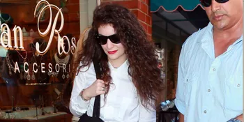 Lorde Persiapkan Diri Tampil di Billboard Music Awards