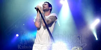 'Lost Star', Debut Solo Karir dari Adam Levine