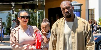 Lucunya North &#38; Saint West Saat Mandi Bareng, Bikin Gemas!