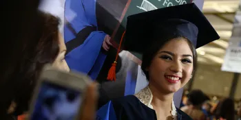 Lulus S1, Jessica Mila Dapat Ucapan Dari Kaesang Pangarep?