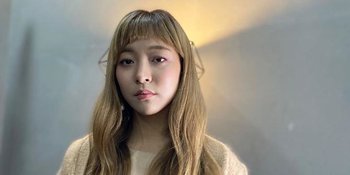 Luna f(x) Liburan Keluarga di Bintan Riau, Santai Berbikini dan Nikmati Keindahan Alam